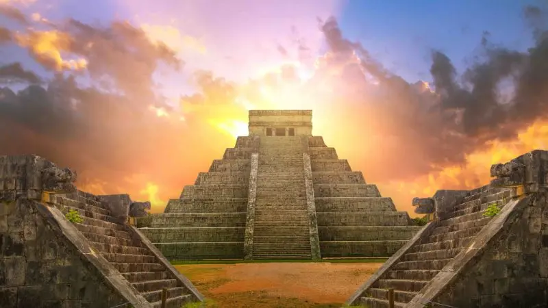 Khám phá bí ẩn Chichen Itza - Di tích cổ đại của người Maya