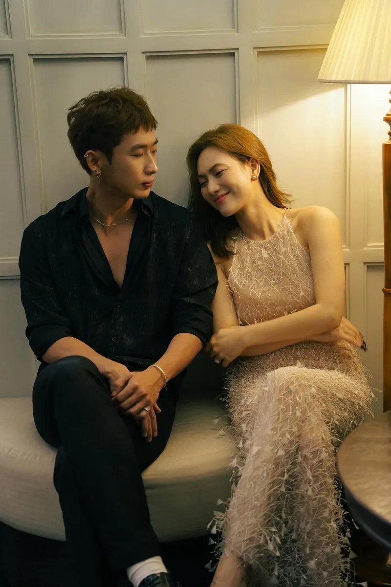 Phương Anh Đào Tuấn Trần có mối quan hệ gì đặc biệt ngoài đời