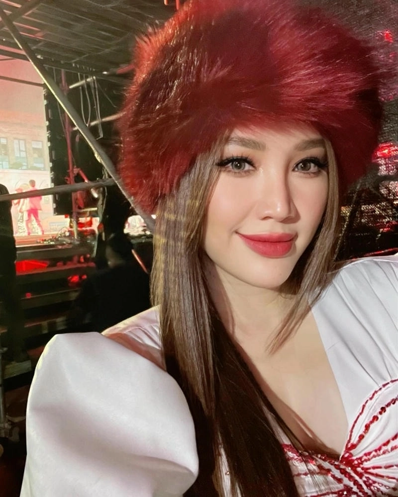 Tình yêu tan vỡ qua Sorry Bảo Thy