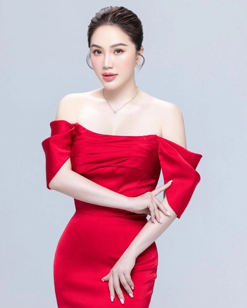 Khám phá Bảo Thy Please Tell Me Why Lyrics