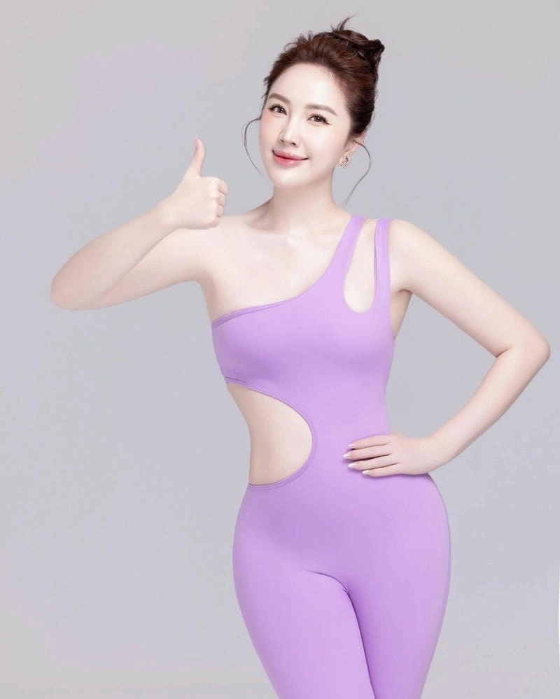 Gợi nhớ tuổi thanh xuân Bài hát của Bảo Thy