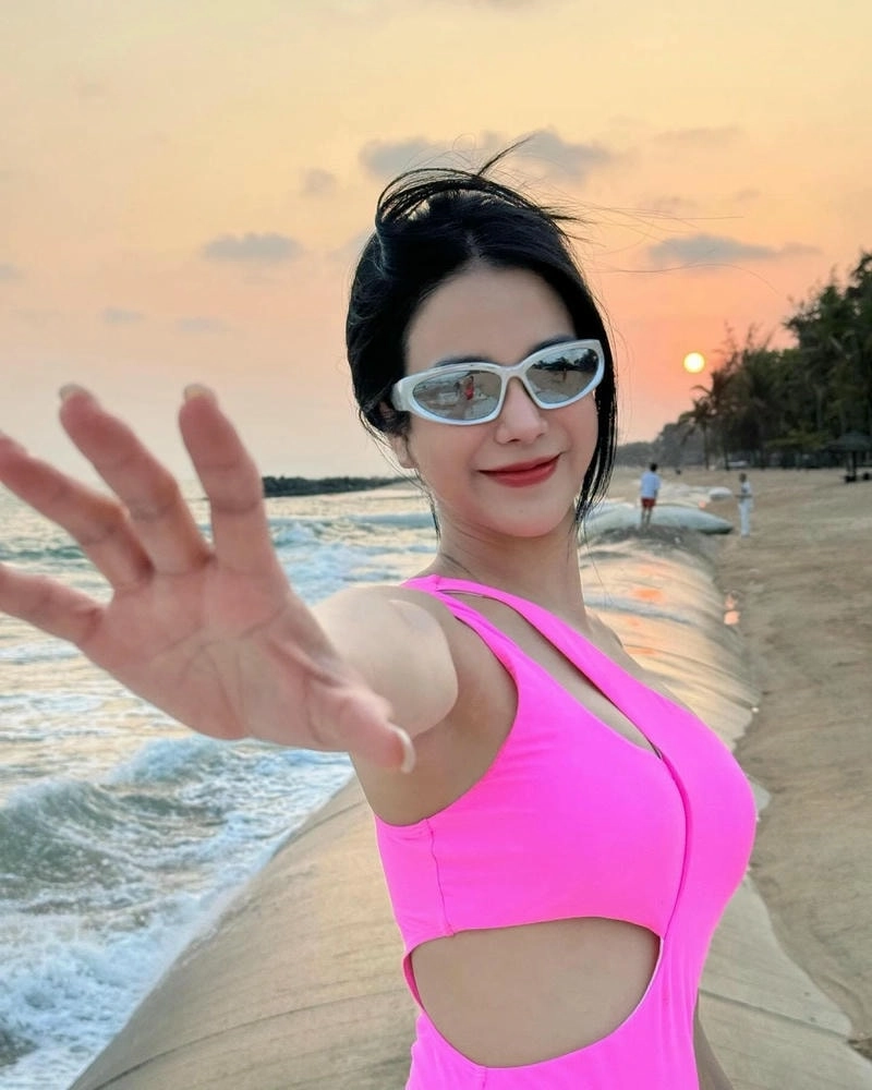 Diệp Lâm Anh làm nghề gì khiến ai cũng tò mò