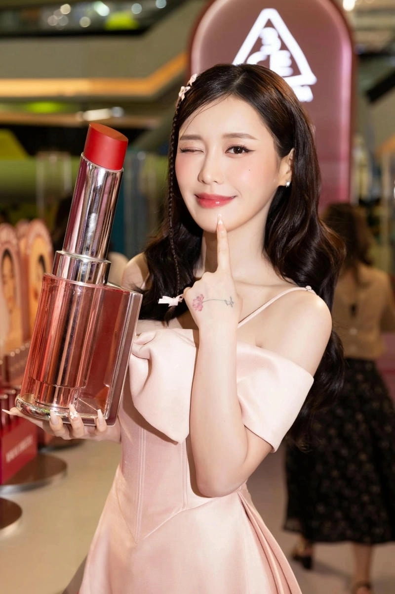 Phim Han Sara Tùng Maru từng gây sốt cộng đồng mạng