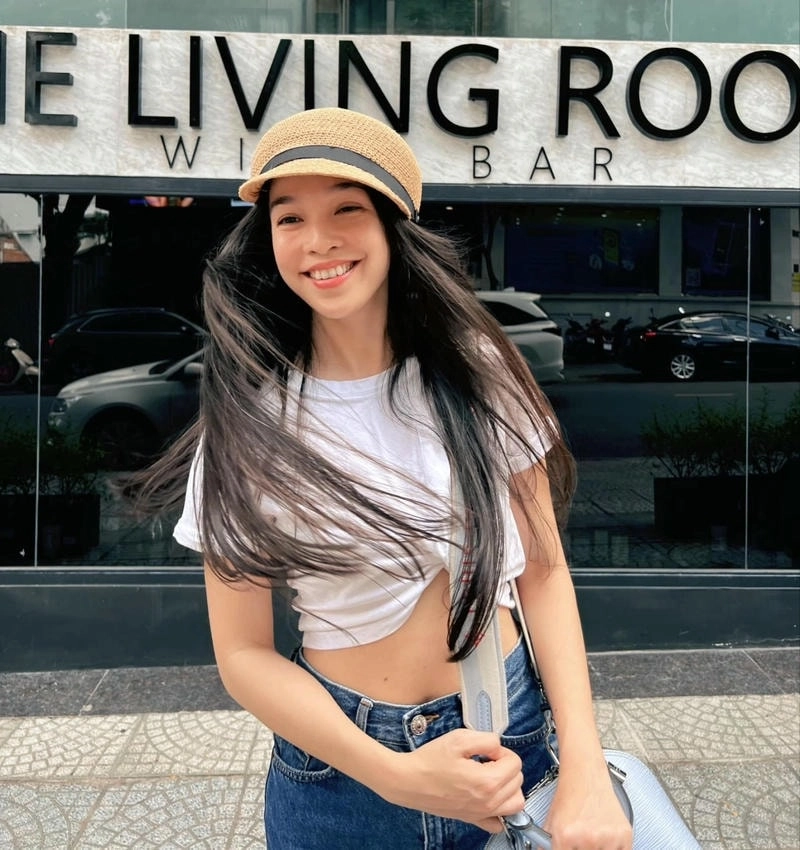 Tâm trạng chất chứa trong Lời bài hát Hiền Thục điều em lo sợ