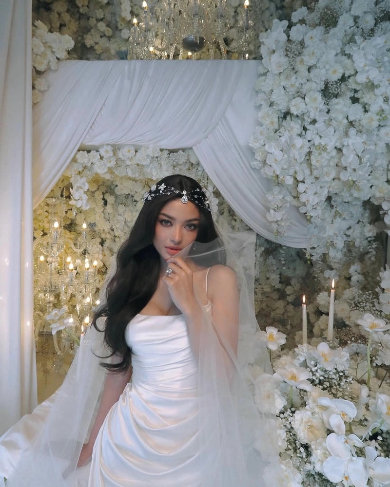 Nổi Lửa Lên Em Lona Kiều Loan gây bão