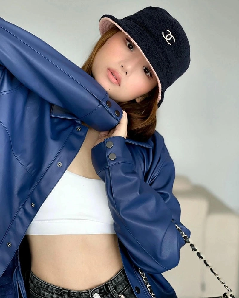 Tràn đầy năng lượng Hy vọng Miu Lê