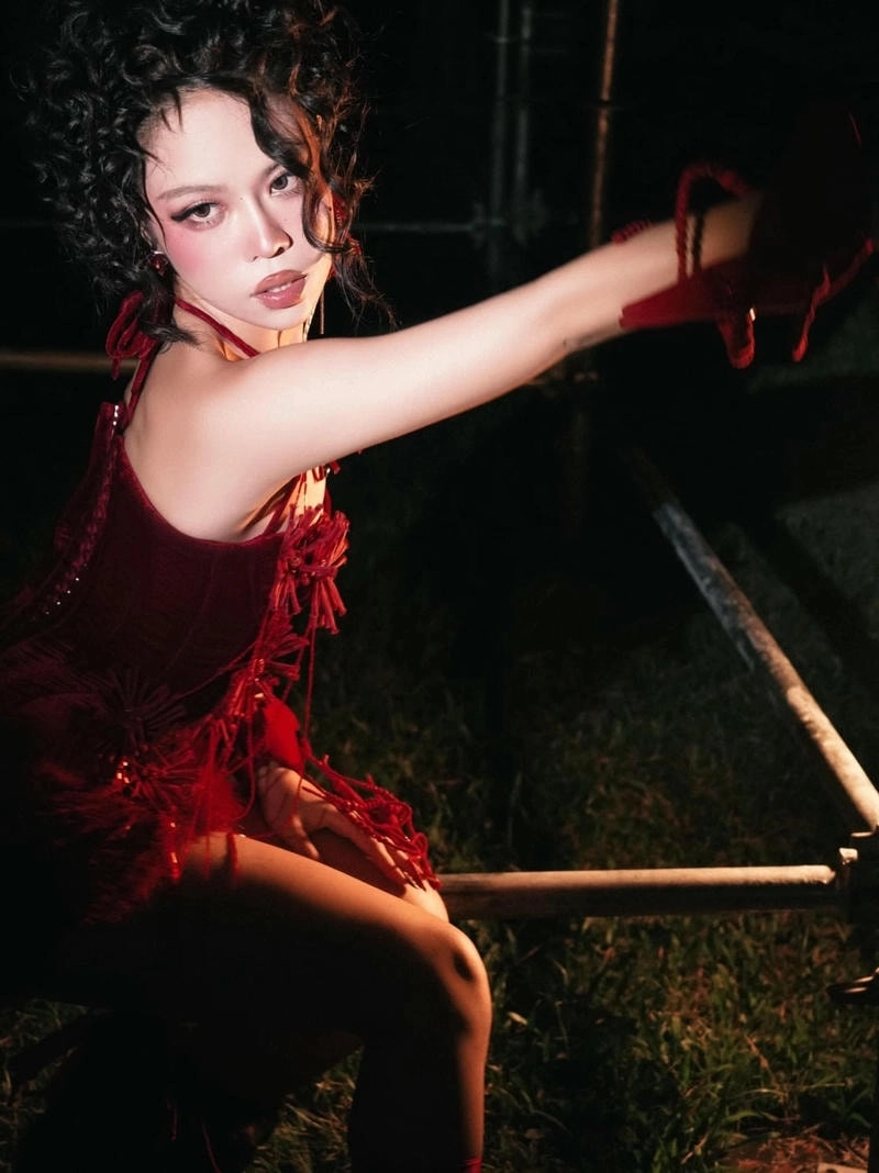 Tlinh Đừng làm nó phức tạp quá chill