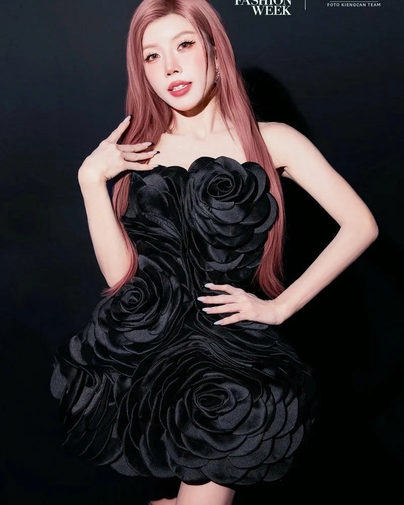 Nét lạ trong MV Gone gone gone Trang Pháp