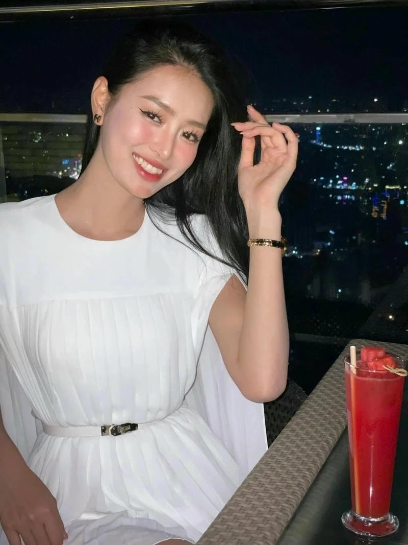 Miss intercontinental 2024 Bùi Khánh Linh đẹp lộng lẫy