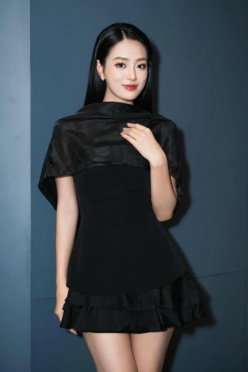 Bùi Khánh Linh nói tiếng Anh tự tin chuẩn quốc tế