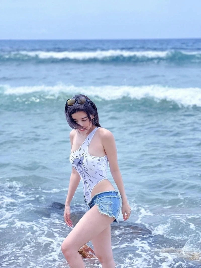 Những khoảnh khắc nóng bỏng Cao Thái Hà cảnh hôn