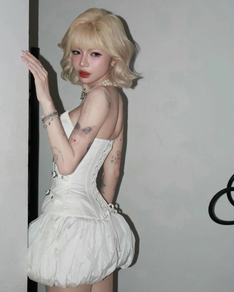 Ciin sinh năm mấy khiến fan không khỏi bất ngờ