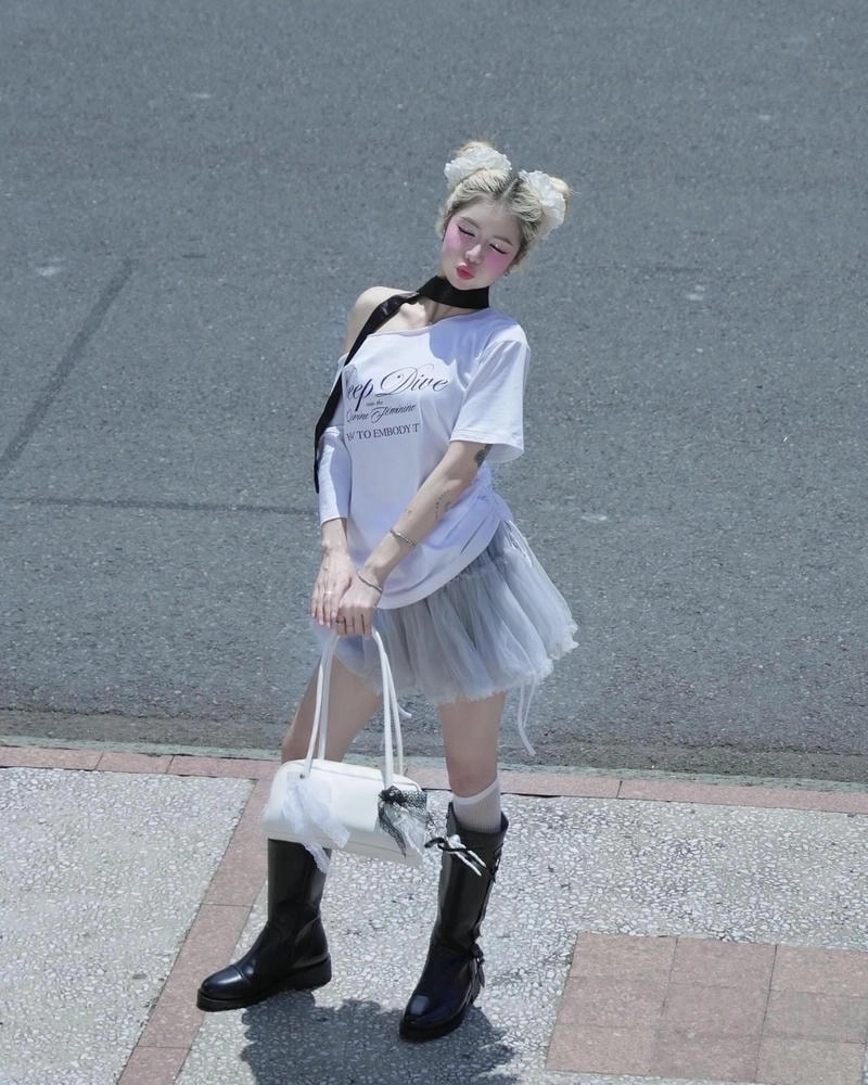 Hình ciin mới nhất đang gây sốt cộng đồng mạng