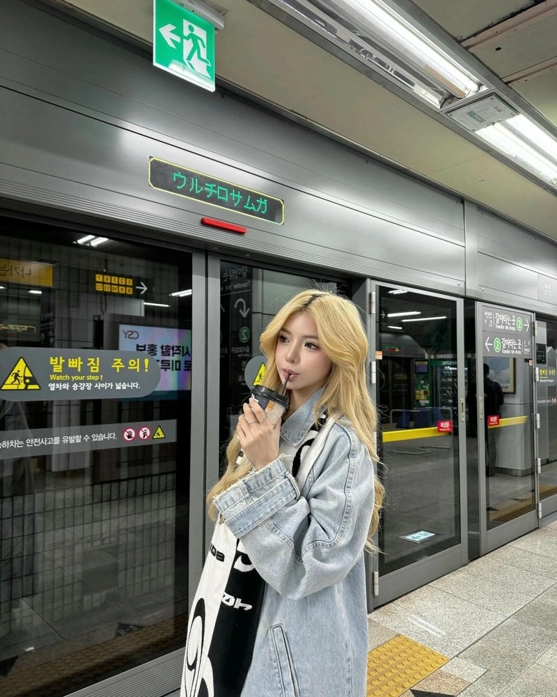 Lớp học hoàn mỹ ciin khiến cô nàng càng nổi tiếng