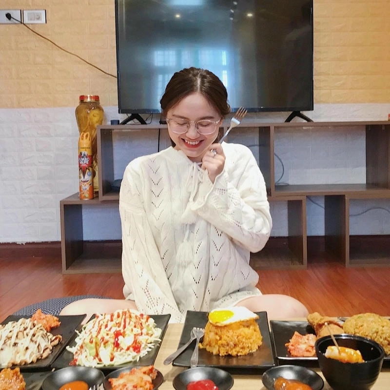 Khám phá bí mật Đặng Thu Hà chiều cao