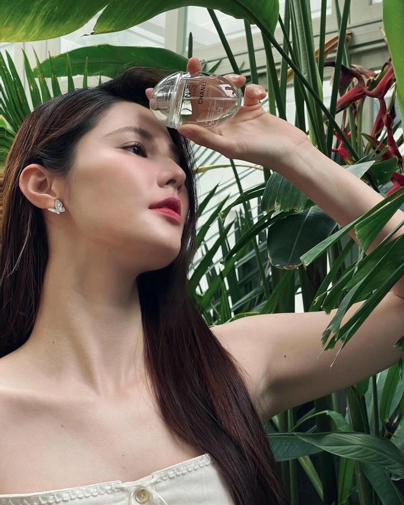 Người hâm mộ chúc mừng Sinh Nhật Diễm My