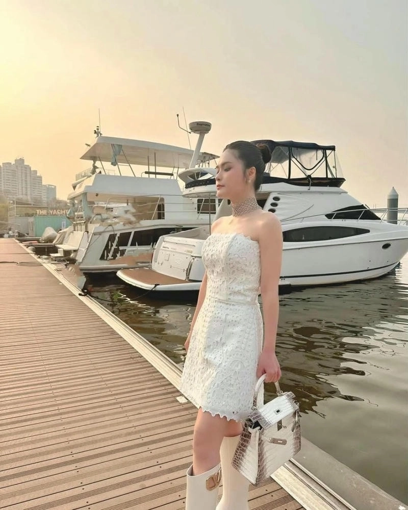 Nhiều người tò mò Đoàn Di Băng là ai