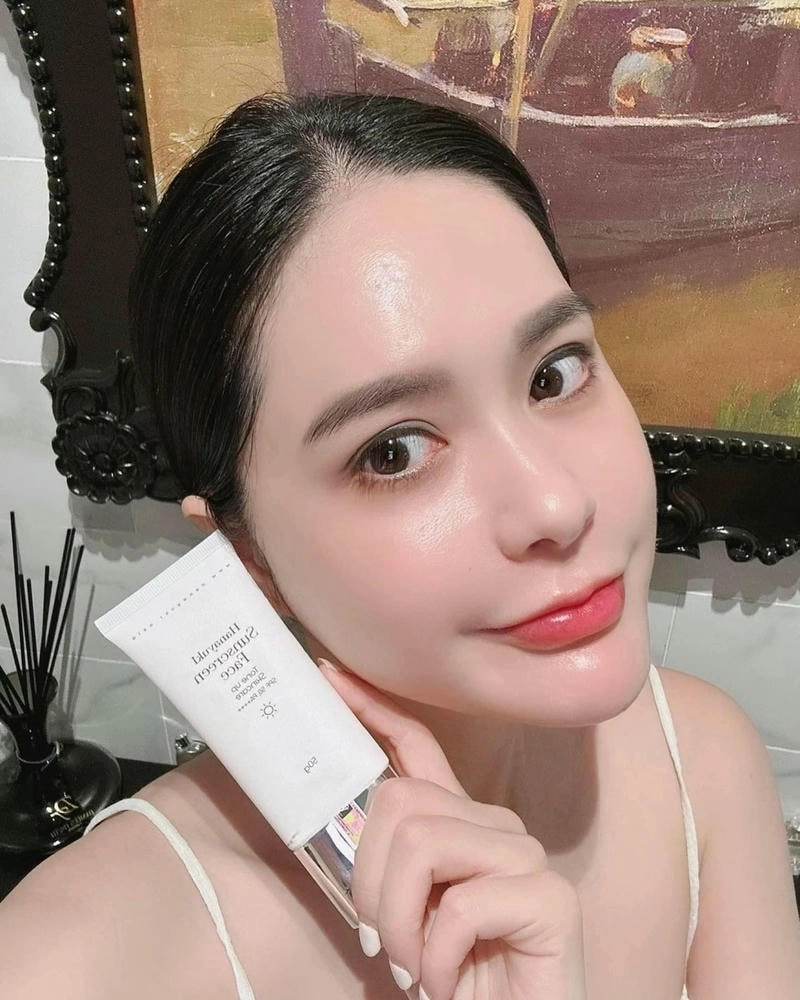 Cư dân mạng bàn tán Đoàn Di Băng bị phốt