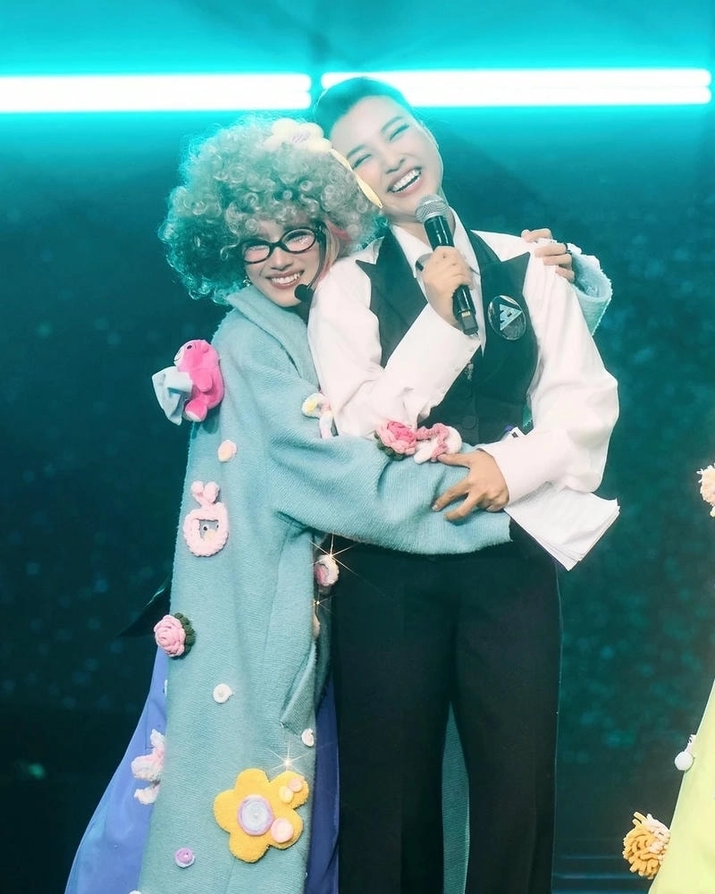 Thổn thức với Hoàng Yến Chibi ừ em xin lỗi