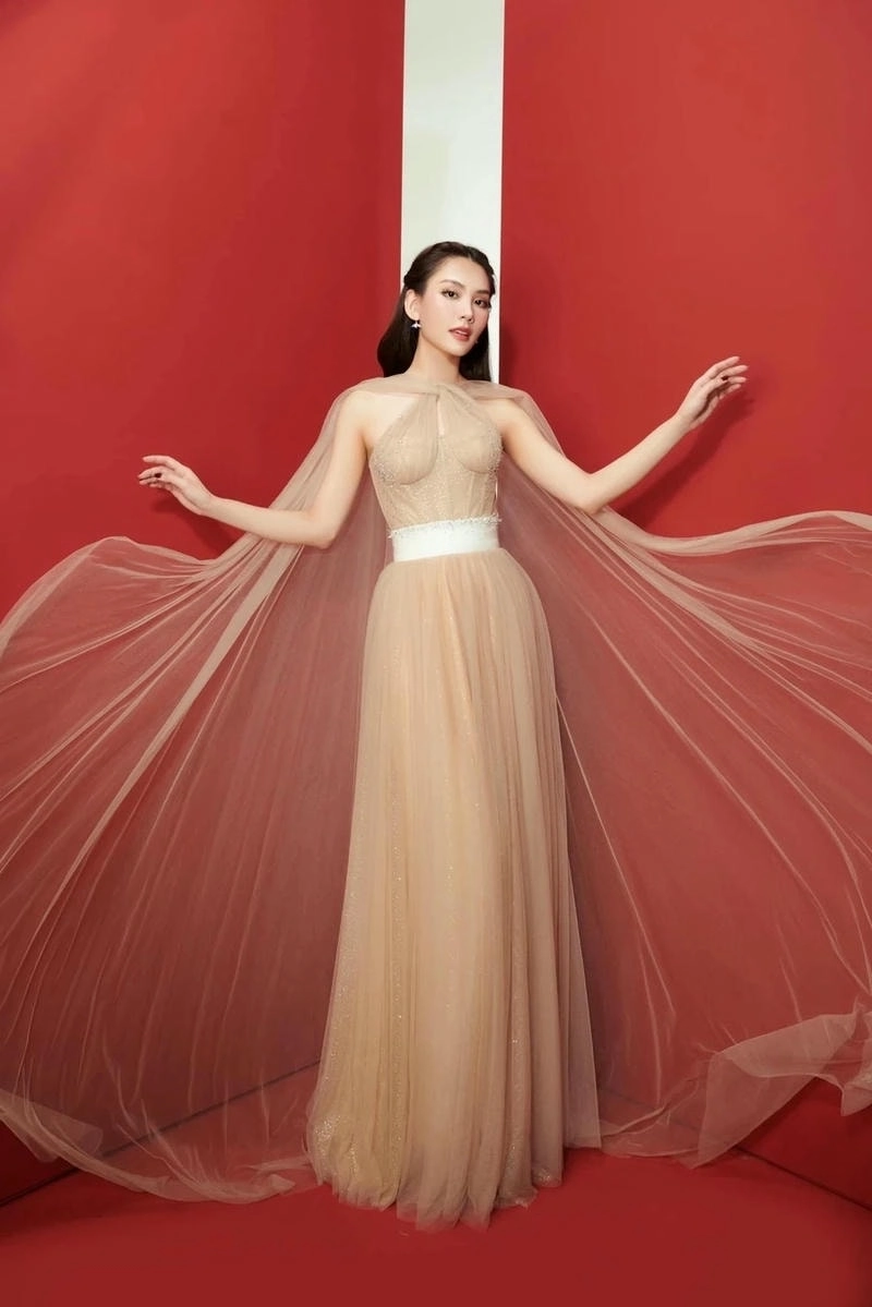 Thông số gây chú ý Hoa hậu Huỳnh Nguyễn Mai Phương cao bao nhiêu