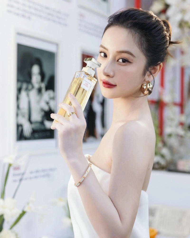 Top siêu phẩm nổi bật Jun Vũ phim chiếu rạp