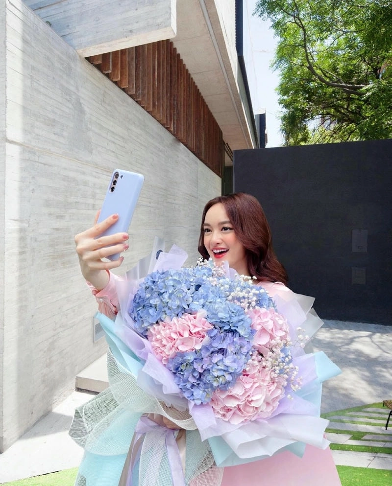 Tin đồn Kaity Nguyễn vòng 1 bao nhiêu rộ lên