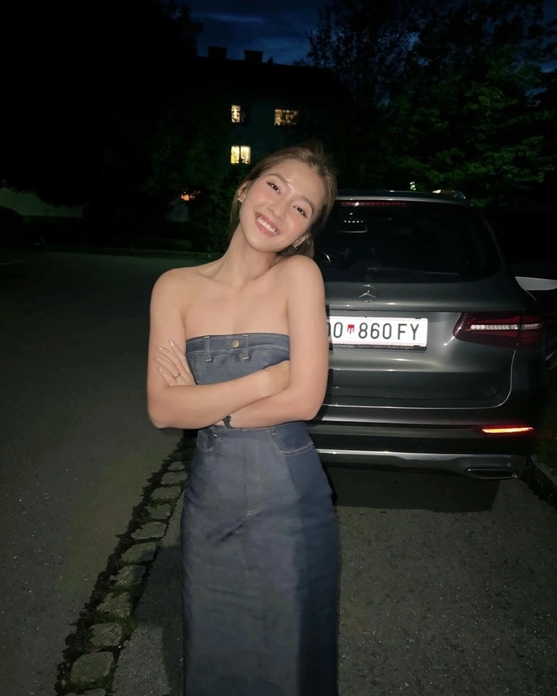 Hình ảnh Khả Ngân khoe mặt mộc dịu dàng