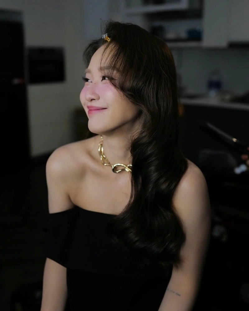 Khoảnh khắc Khả Ngân cất giọng ngọt ngào