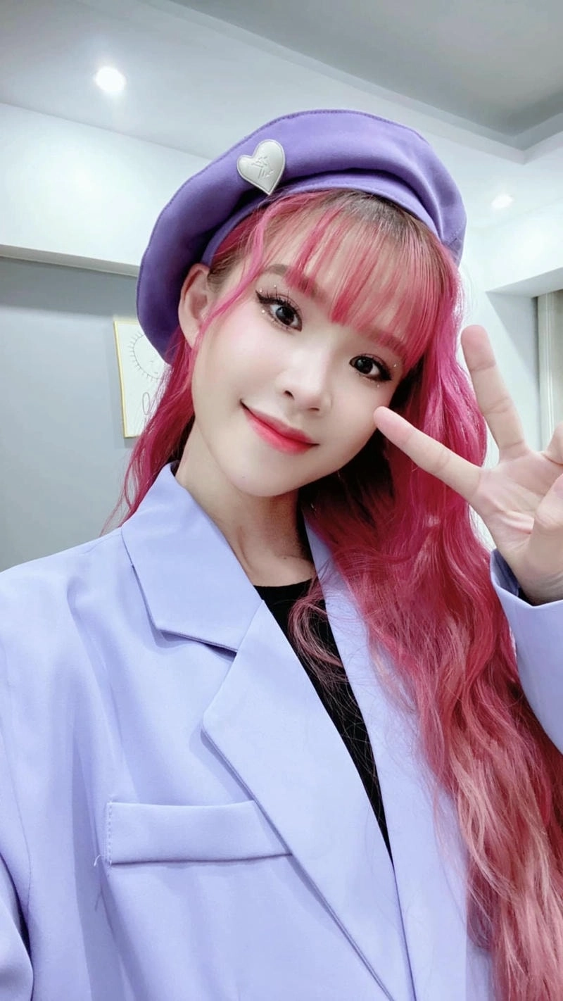 Hát theo cảm xúc với Karaoke Quên Khởi My