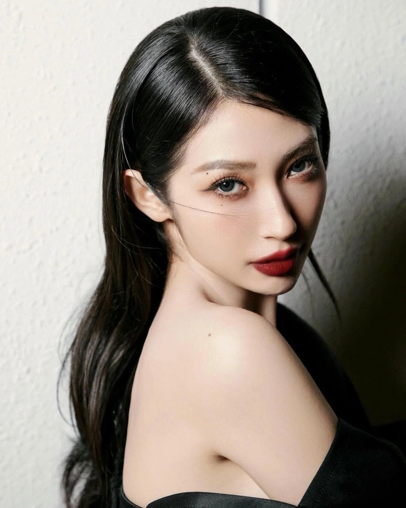 Khổng Tú Quỳnh sinh năm bao nhiêu gây tò mò