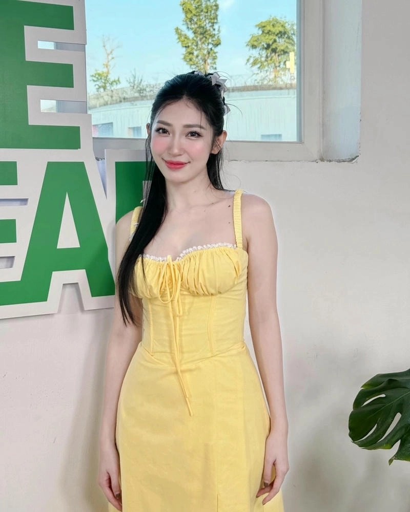 Nhớ lắm Khổng Tú Quỳnh da diết từng khoảnh khắc