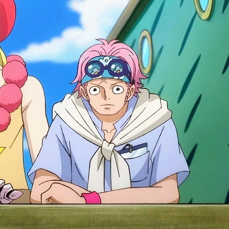 Sản phẩm Koby Helmet Disinfecting Foam tiện dụng