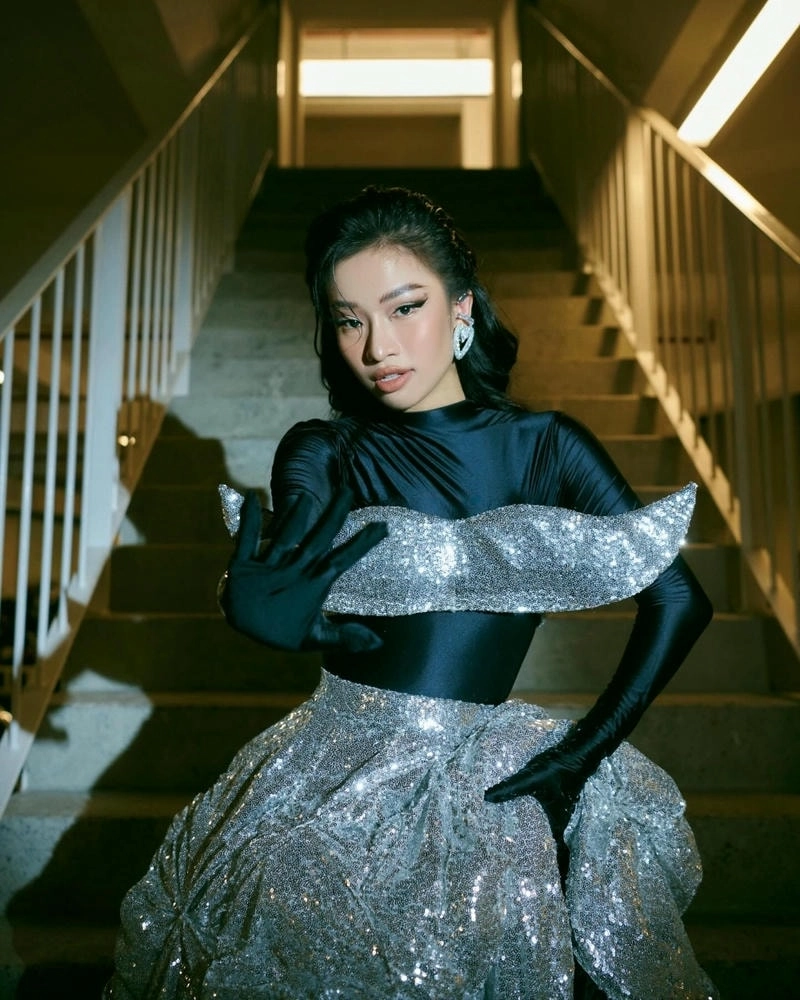 This Love Lâm Bảo Ngọc khiến fan đứng ngồi không yên