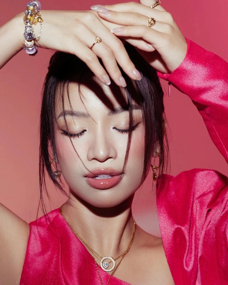 Lâm Bảo Ngọc vì đất nước thể hiện tinh thần dân tộc