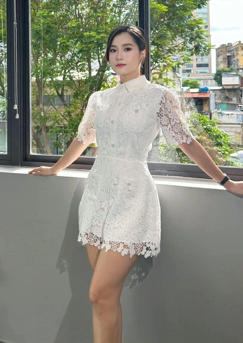 Giọng hát ngọt ngào Karaoke Lâm Vỹ Dạ