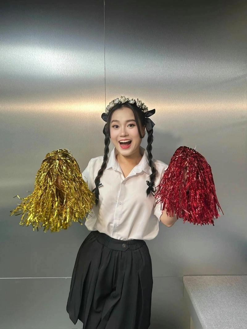 MV bất ngờ từ MV Lâm Vỹ Dạ gây sốt