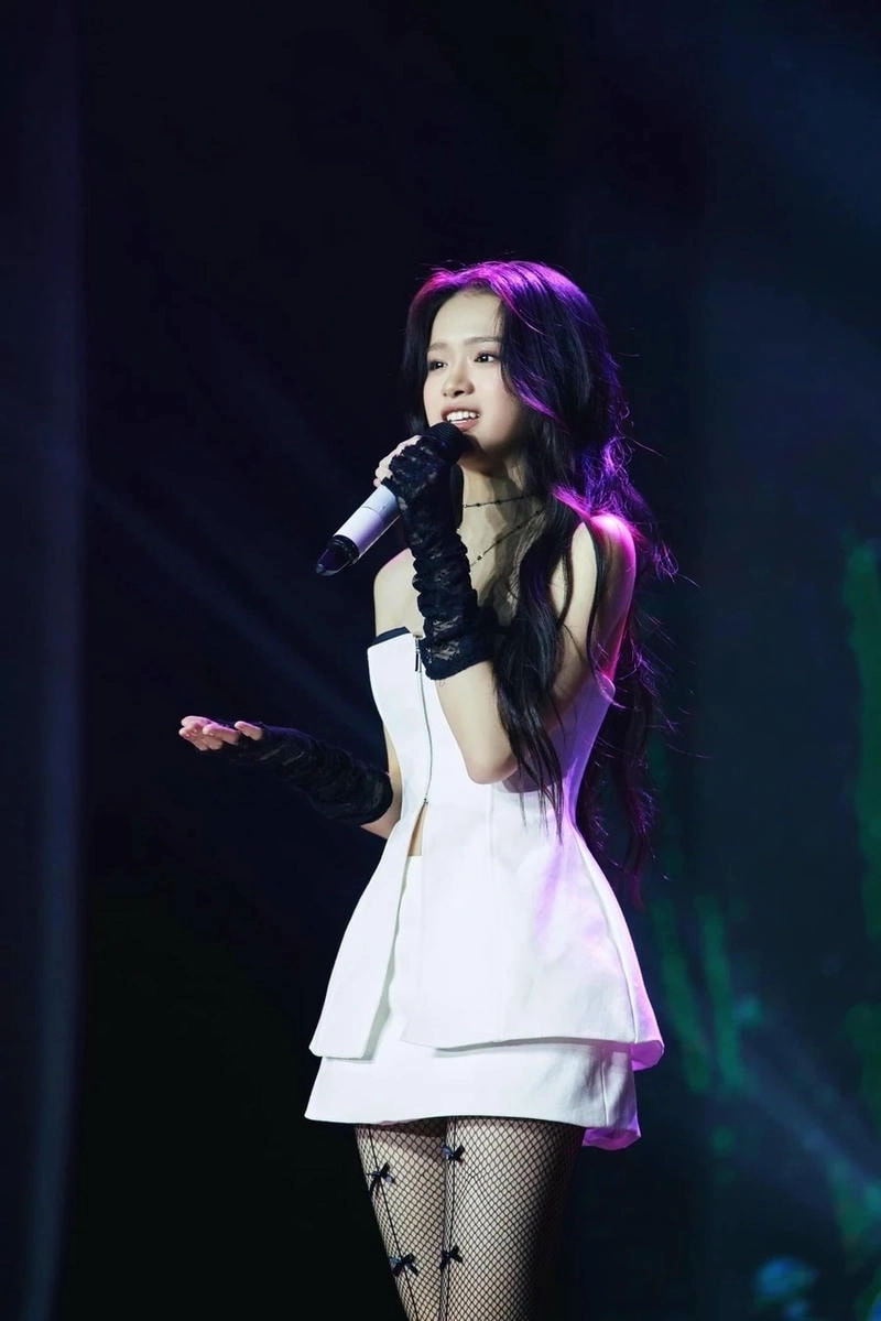 Bạn đoán được Linh Ka học trường nào không