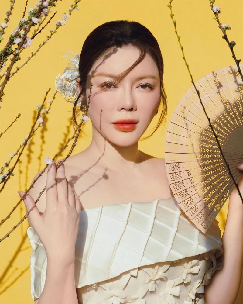 Diện mạo nổi bật Lý Nhã Kỳ 2025