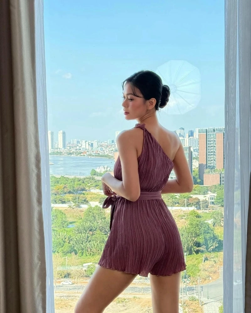 Cư dân mạng cười nghiêng ngả với Mâu Thủy bắt chuột