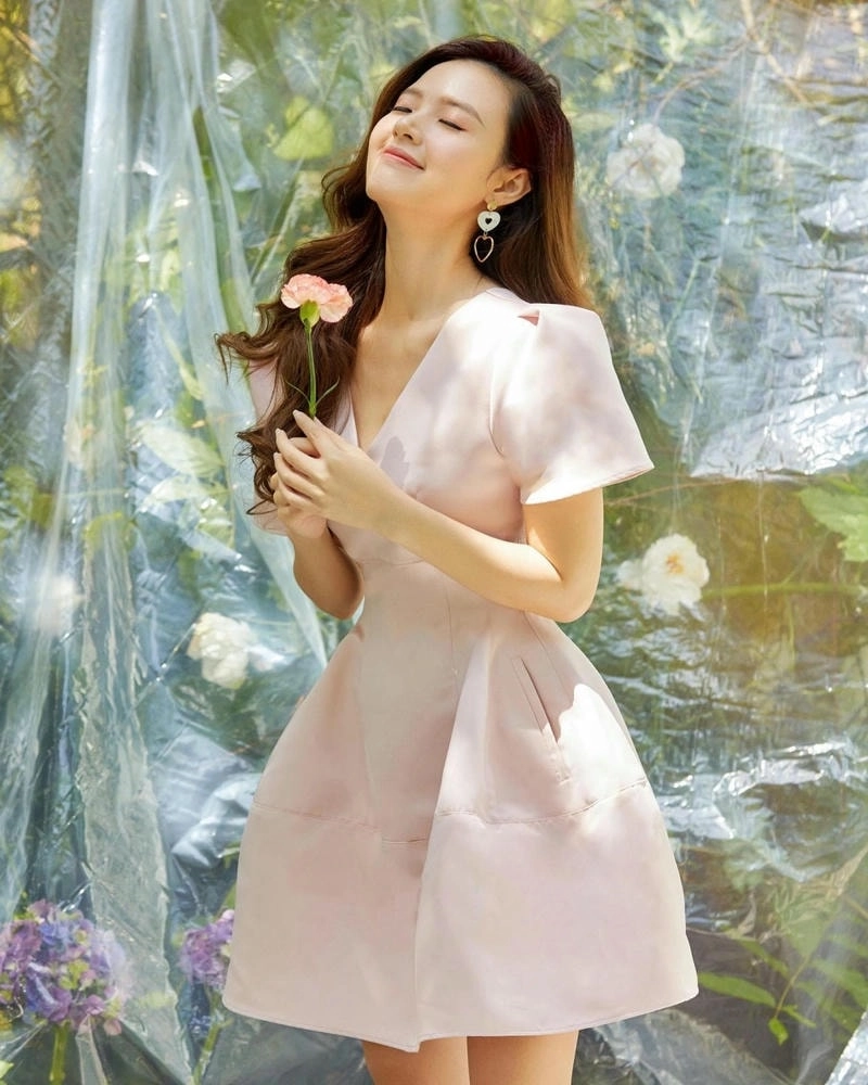 Giải mã Midu là giảng viên trường nào