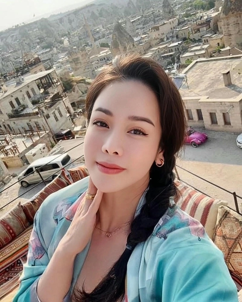 Thấm đẫm nỗi đau lời bài hát Nhật Kim Anh Con Ghẻ