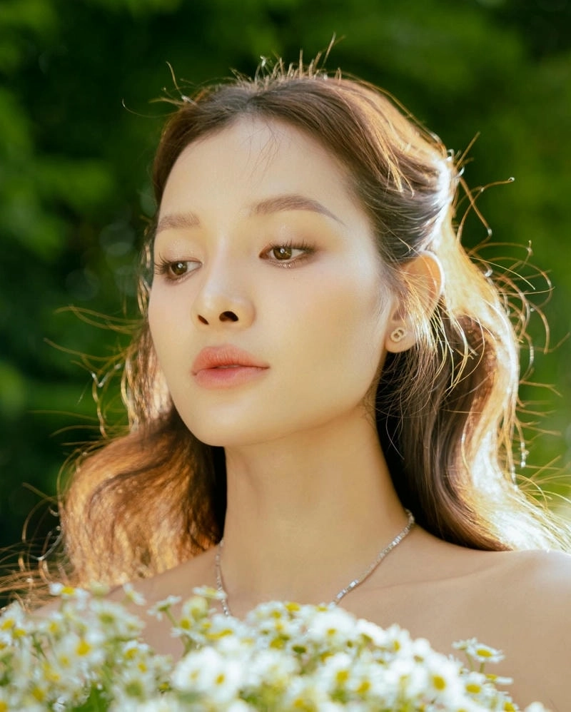 Phương Trinh Jolie tuổi ngoài ba mươi vẫn trẻ