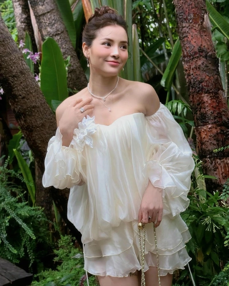 Phương Trinh Jolie chiều cao chuẩn người mẫu