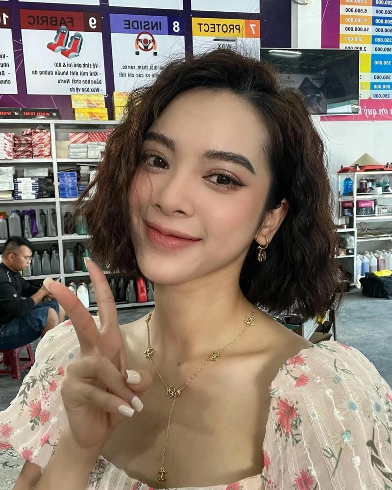 Những MV Quỳnh Lương đóng đậm chất điện ảnh