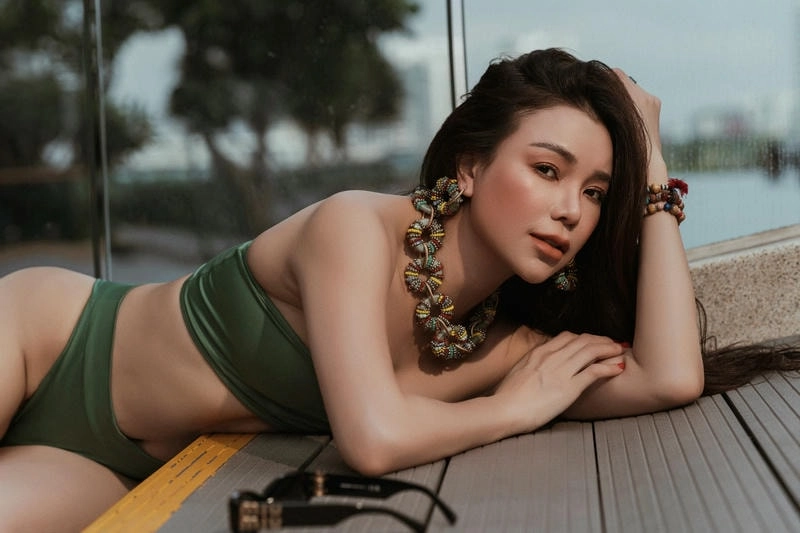 Thông tin tuổi thật Người mẫu Trà Ngọc Hằng sinh năm bao nhiêu