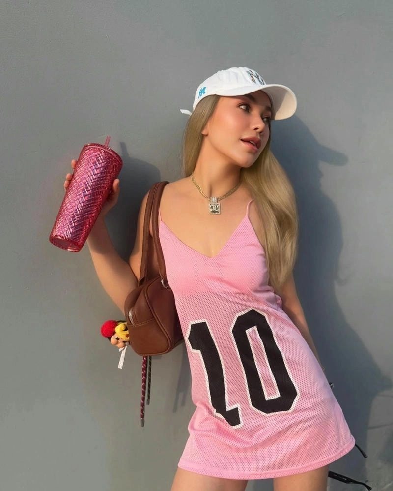 Hình ảnh nổi bật Trà Ngọc Hằng ig