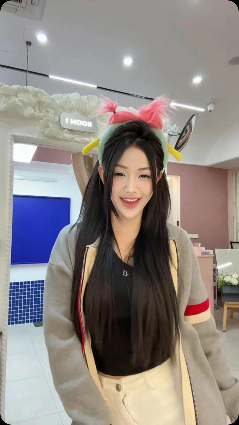 Bản cập nhật mới Trần Hà Linh new