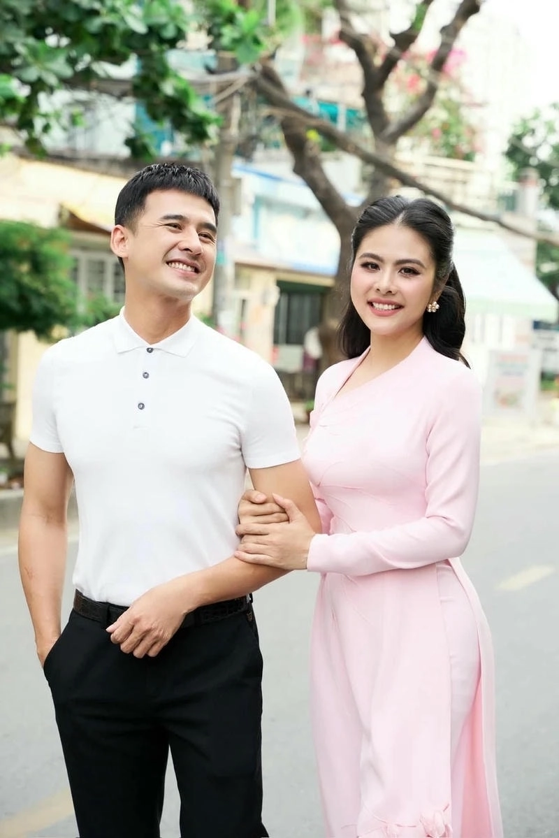 Bật mí thông tin Vân Trang chiều cao