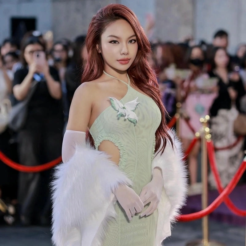 Vũ Thảo My bao nhiêu tuổi khiến fan thắc mắc