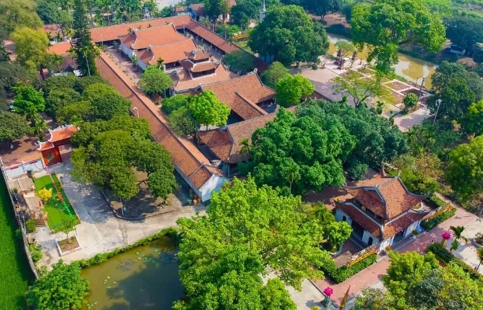 Khám phá vẻ đẹp cổ kính của Chùa Bút Tháp nổi tiếng
